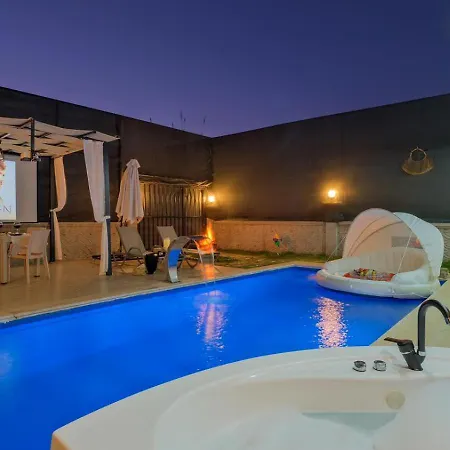 Crystal De-luxe 4*